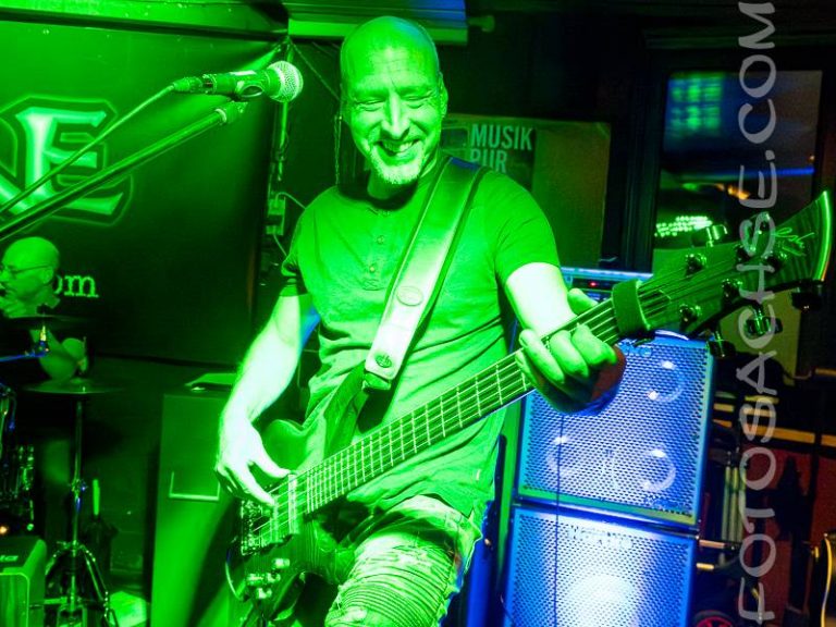 Lane im Zigeunerkeller