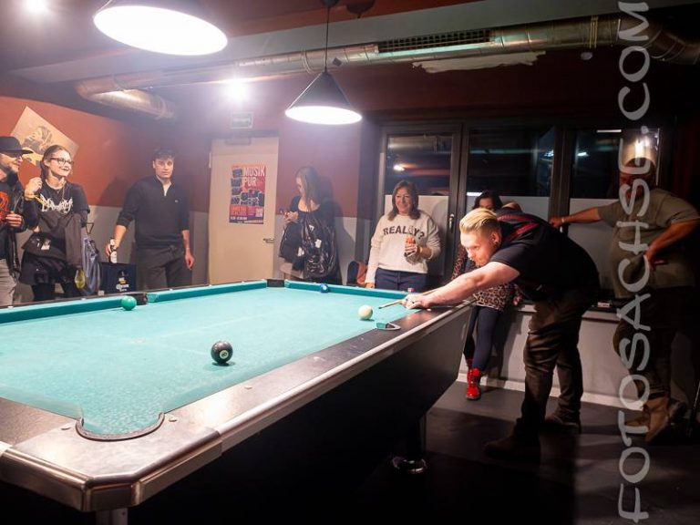 Lane im Zigeunerkeller