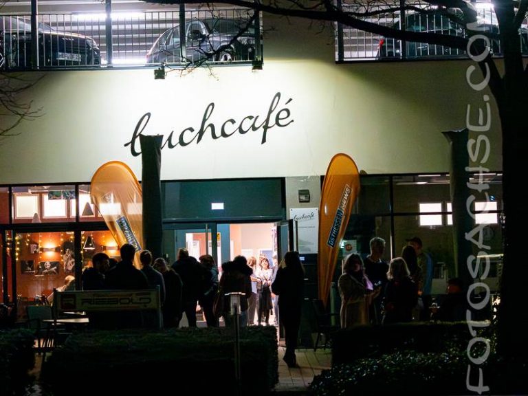 Wild Night im Buchcafé