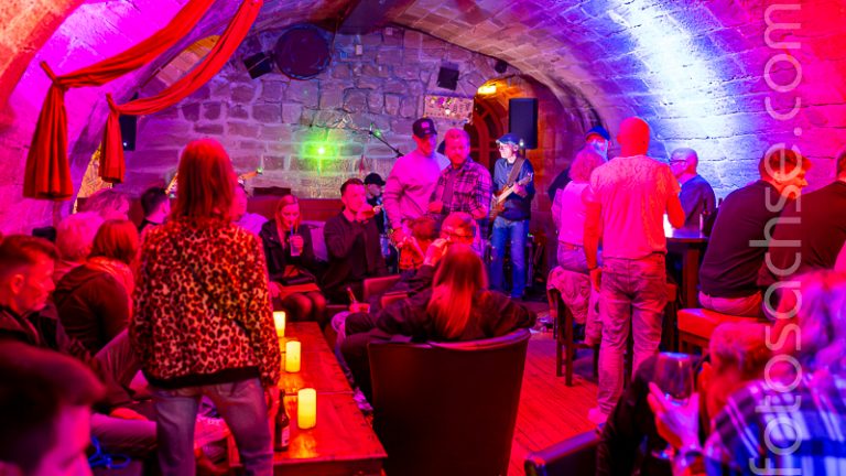 Leo in der Havana Bar